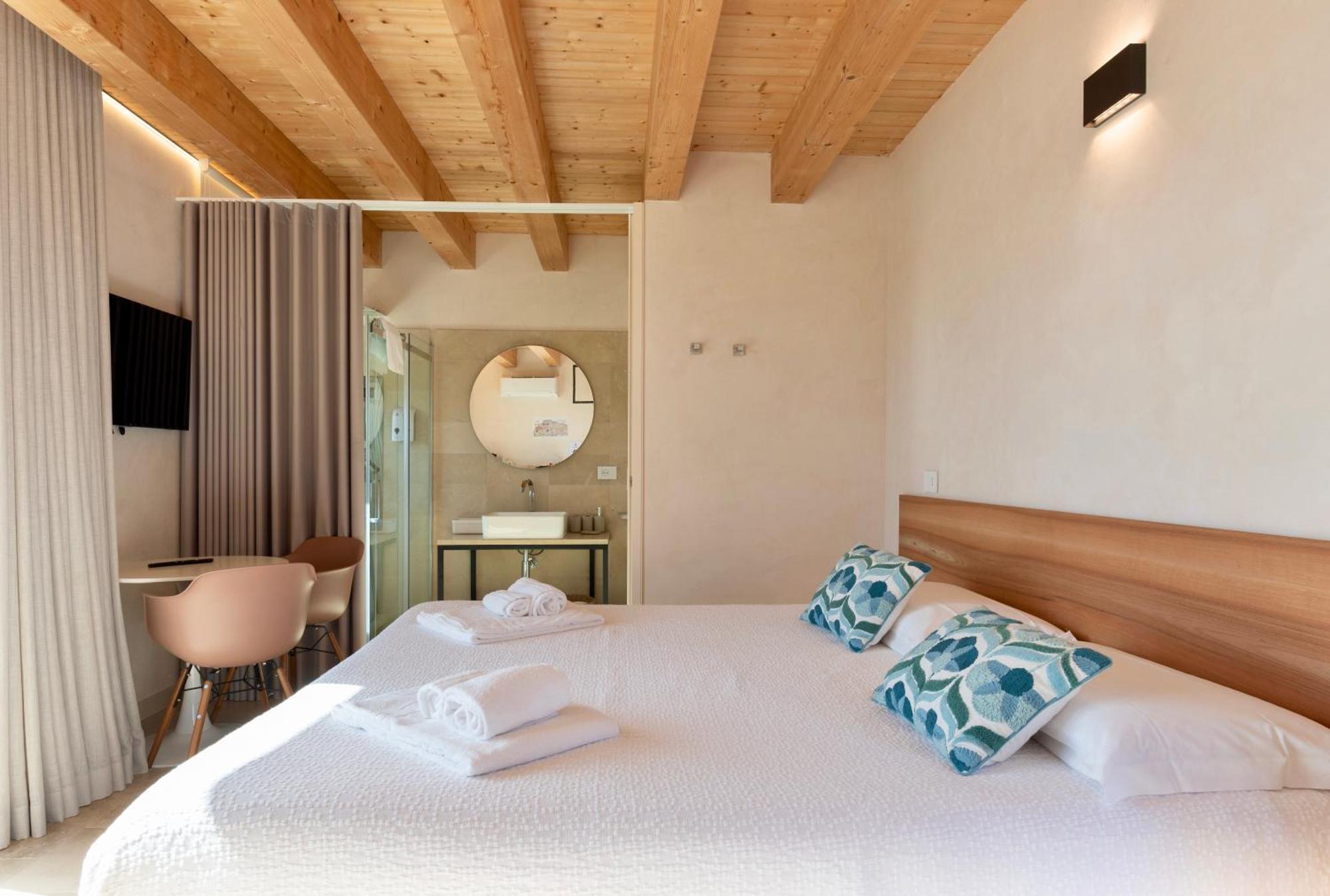 La Casa Di Irene - Suites Con Vista 라구사 외부 사진