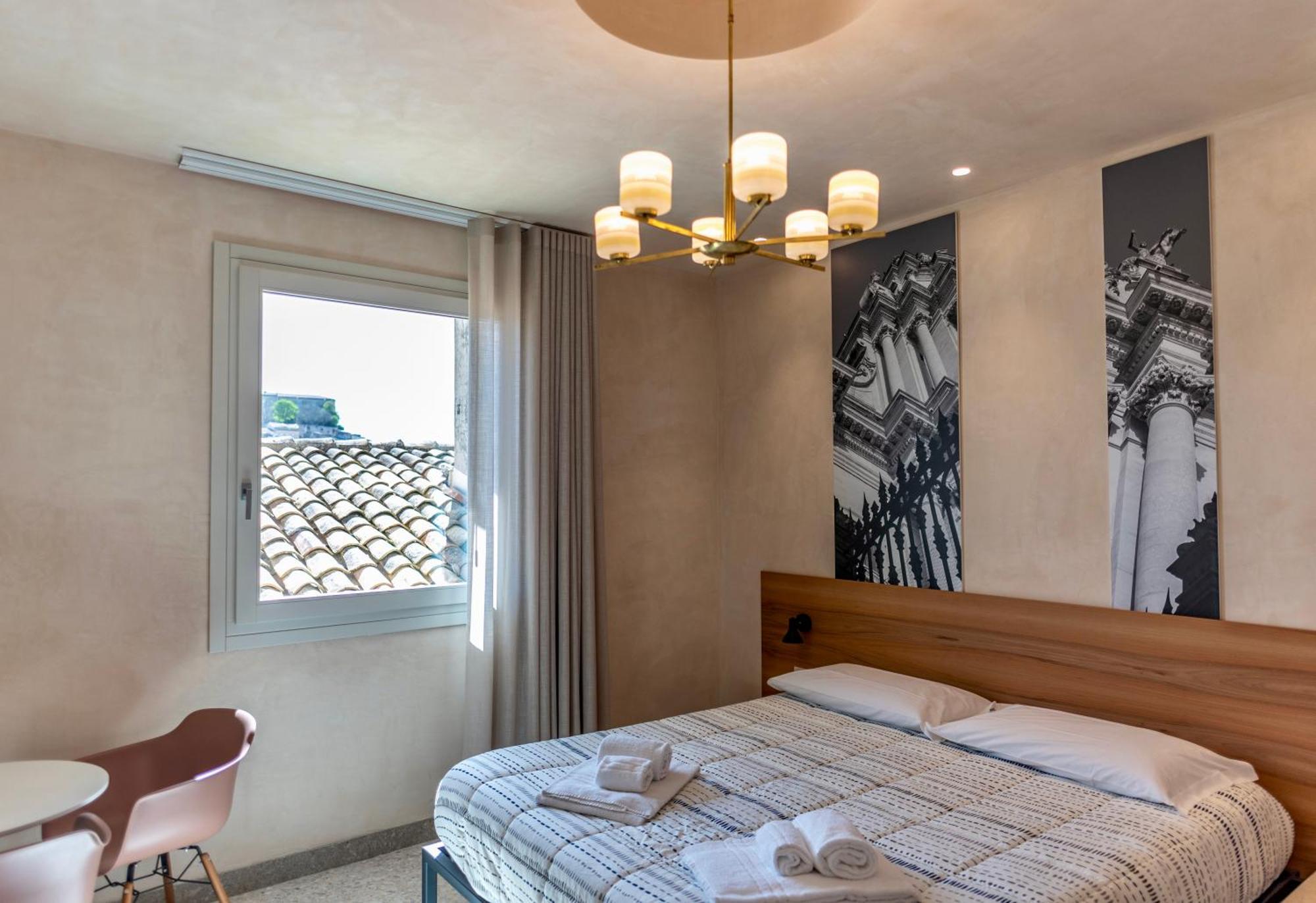 La Casa Di Irene - Suites Con Vista 라구사 외부 사진